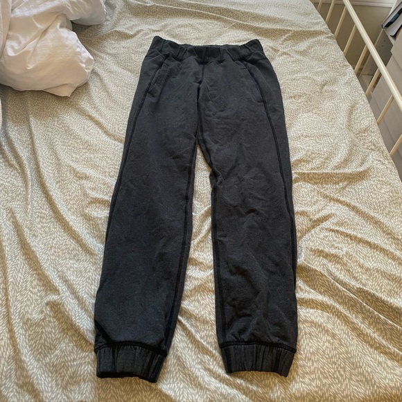 Lululemon Joggers (M) - Picture 2 of 8